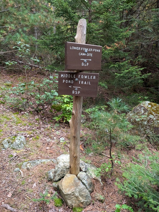 Lower Fowler Pond Campsite and Middle Fowler Pond Trail sign